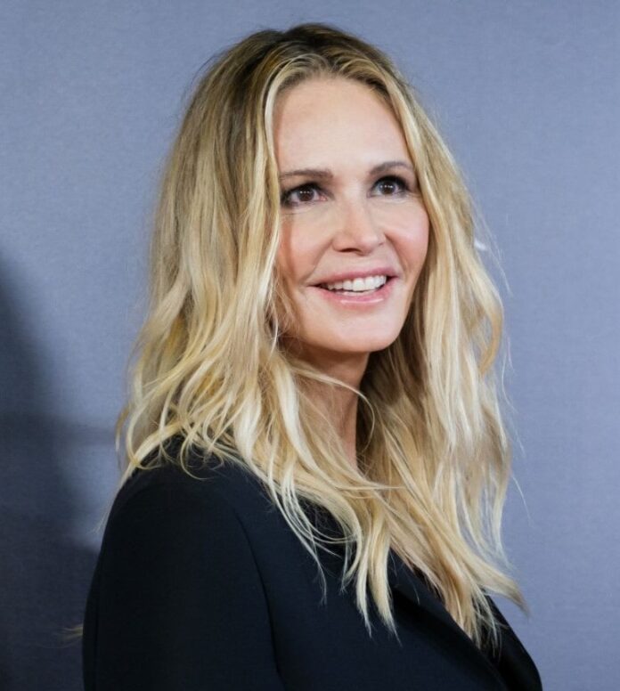 Elle MacPherson Net Worth What Is The Model Worth